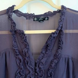 Filtre Plum ruffle cap sleeve silk top